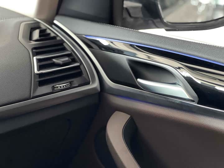 Фото 11 - BMW X3