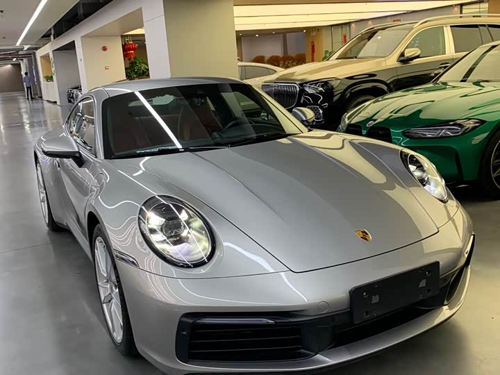 Фото 2 - Porsche 911