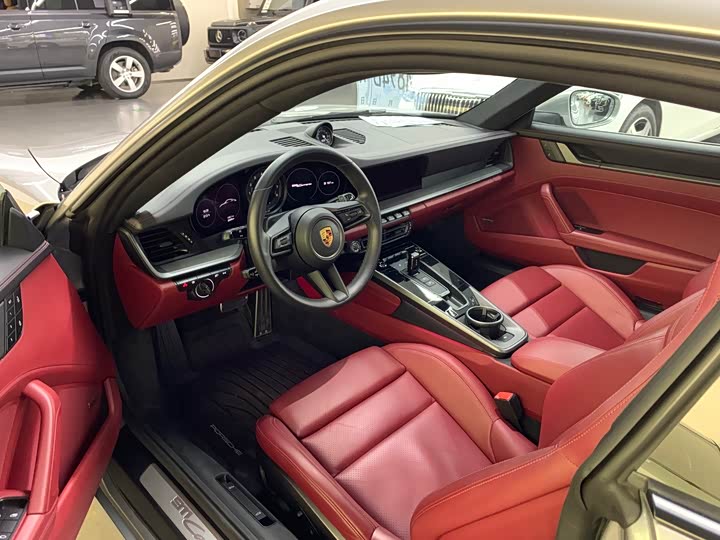 Фото 3 - Porsche 911