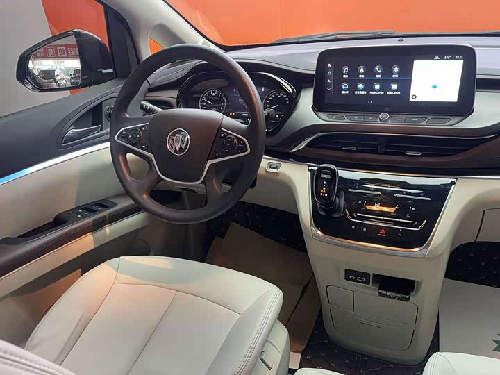 Фото 12 - Buick GL8 ES