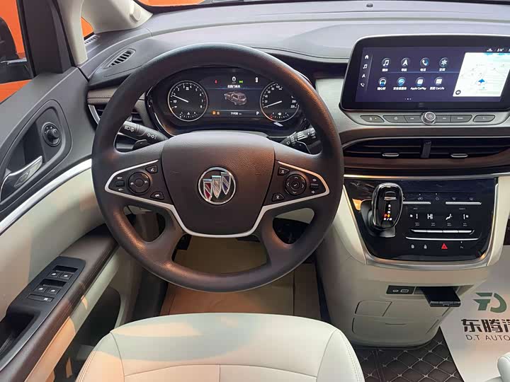 Фото 13 - Buick GL8 ES