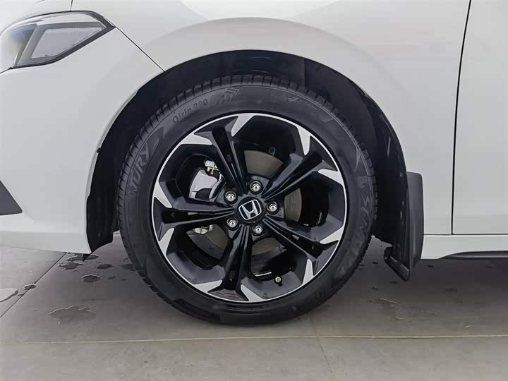 Фото 17 - Honda Civic