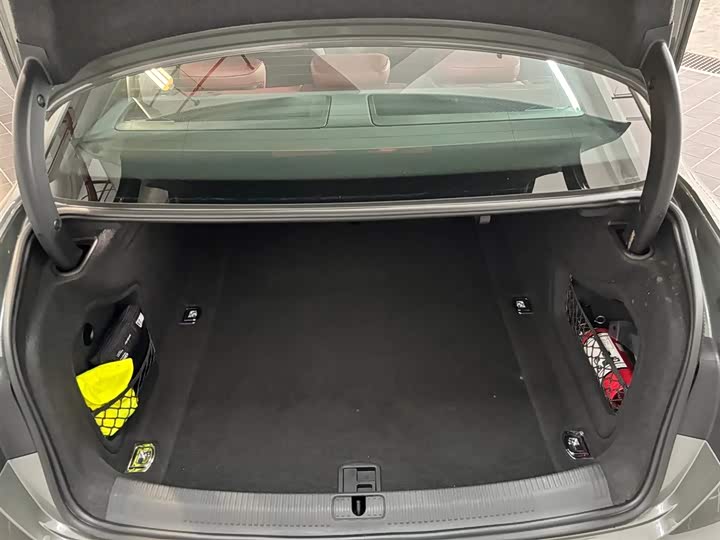 Фото 13 - Audi S4