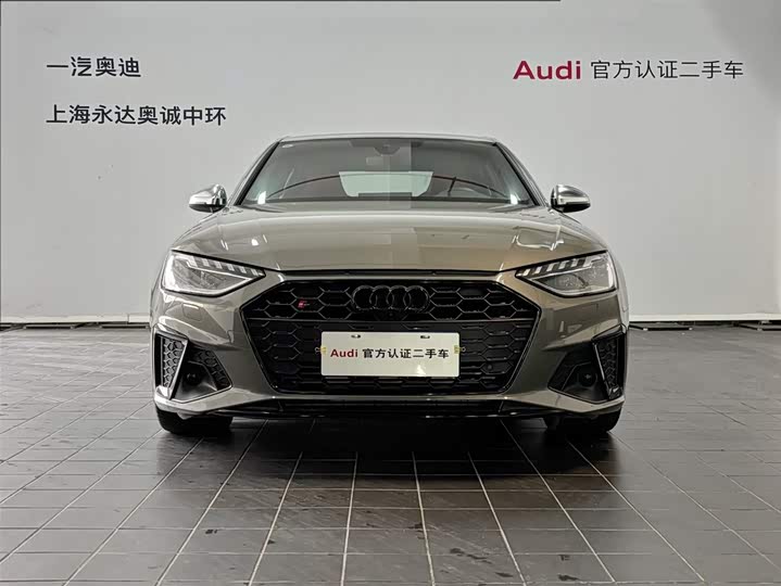 Фото 2 - Audi S4