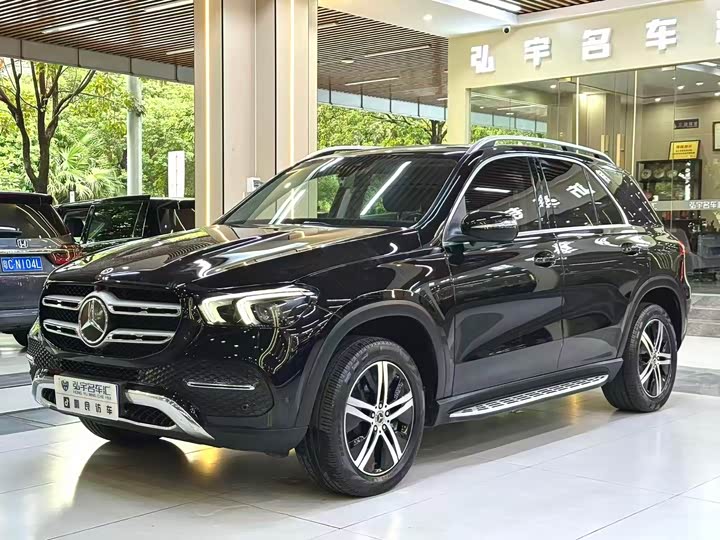 Фото 1 - Mercedes-Benz GLE-Class