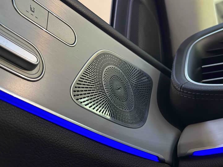 Фото 16 - Mercedes-Benz GLE-Class