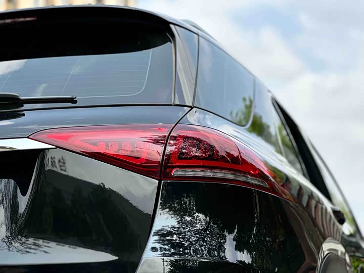 Фото 24 - Mercedes-Benz GLE-Class