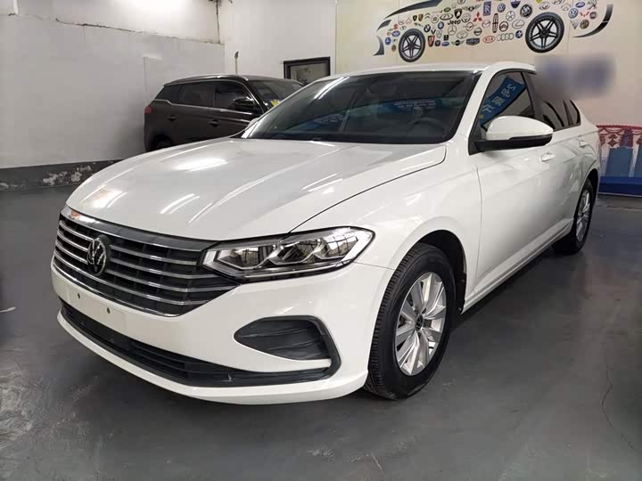 Фото 2 - Volkswagen Lavida