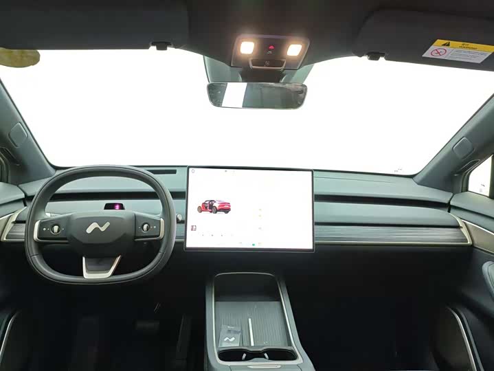 Фото 12 - Nio Onvo L60