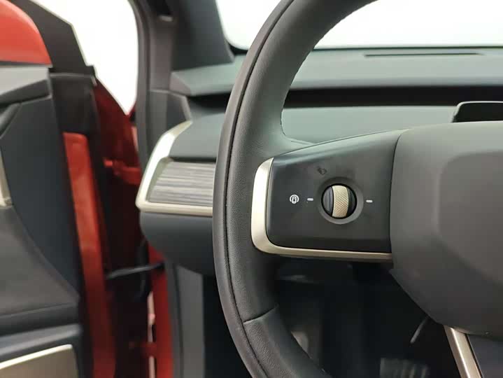 Фото 13 - Nio Onvo L60