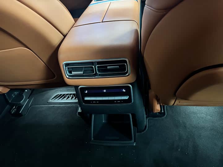 Фото 14 - LiXiang L7