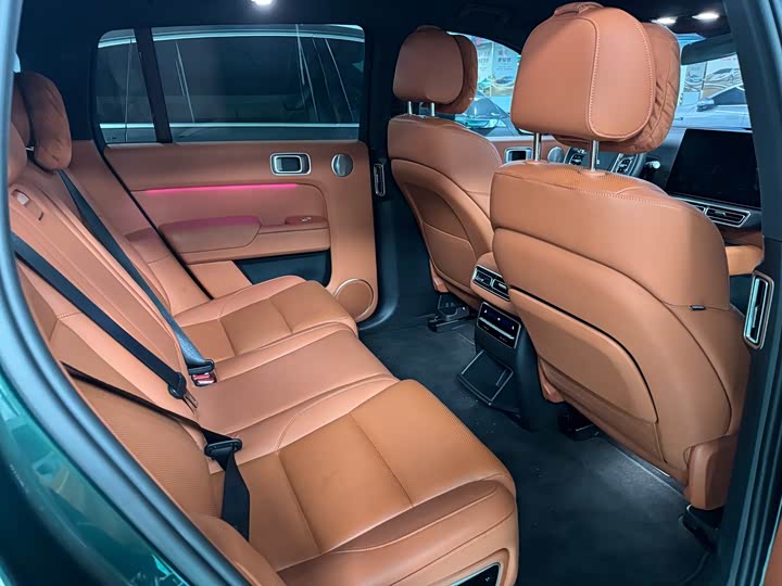 Фото 16 - LiXiang L7