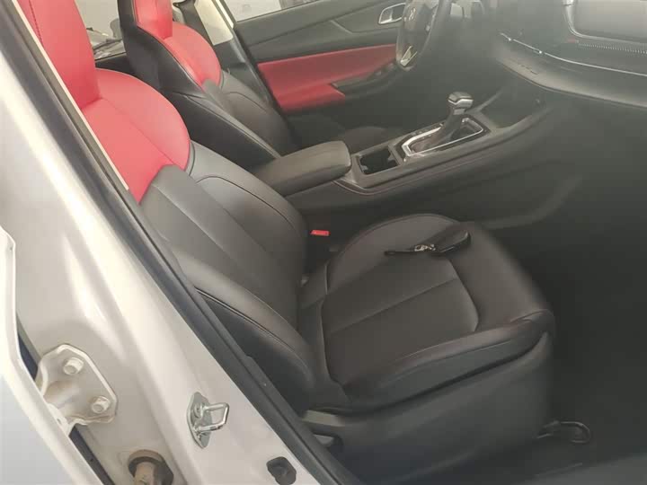 Фото 25 - Changan CS55 Plus