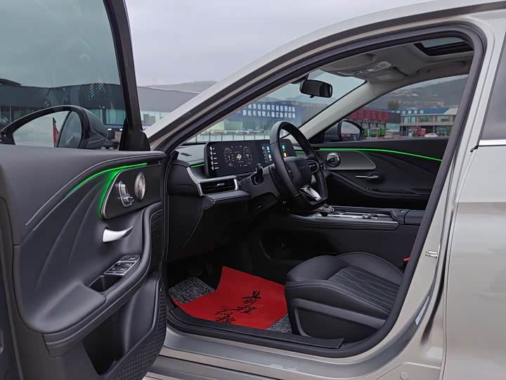 Фото 13 - Chery Arrizo 8