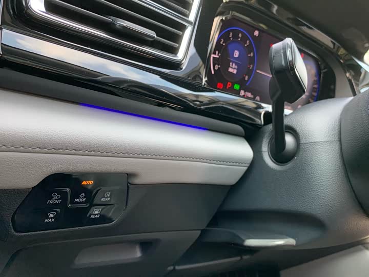 Фото 23 - Volkswagen Teramont Pro