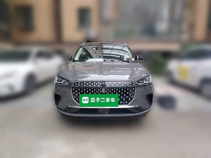 Фото 23 - Lincoln Corsair