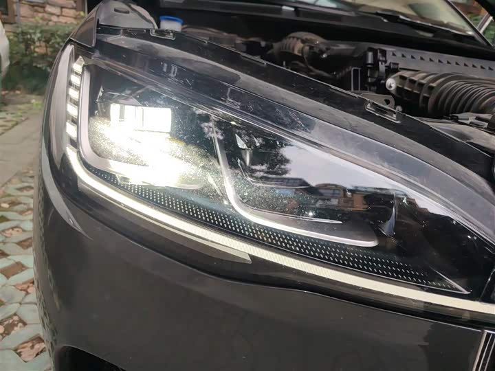 Фото 29 - Lincoln Corsair