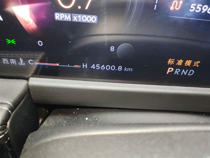 Фото 5 - Lincoln Corsair