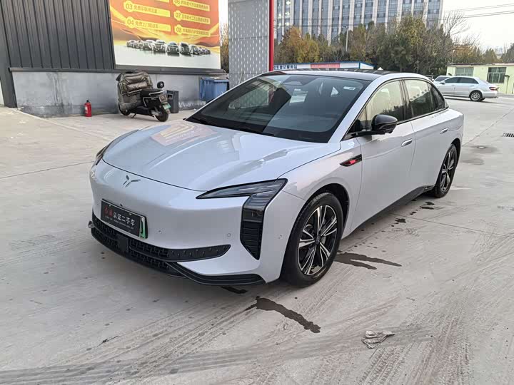 Фото 1 - Hongqi EH7