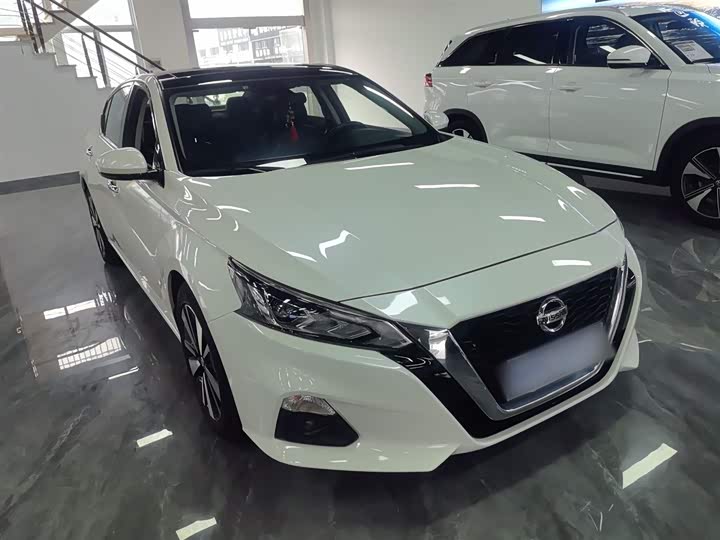 Фото 4 - Nissan Teana