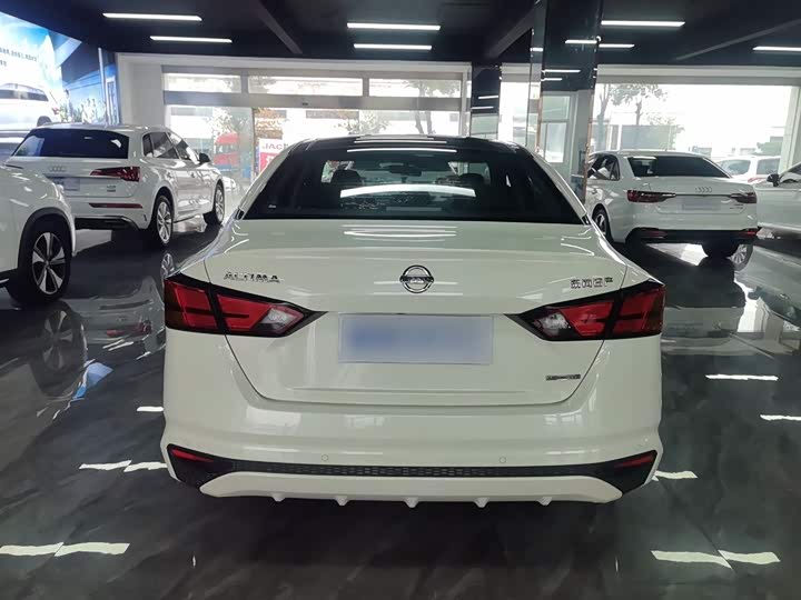 Фото 6 - Nissan Teana