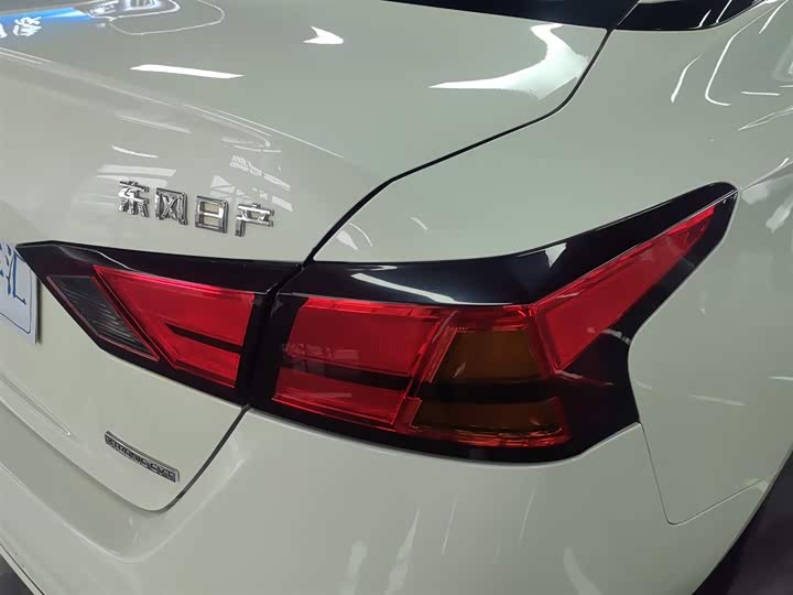 Фото 8 - Nissan Teana