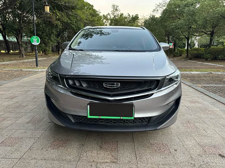 Фото 2 - Geely Jiaji Hybrid