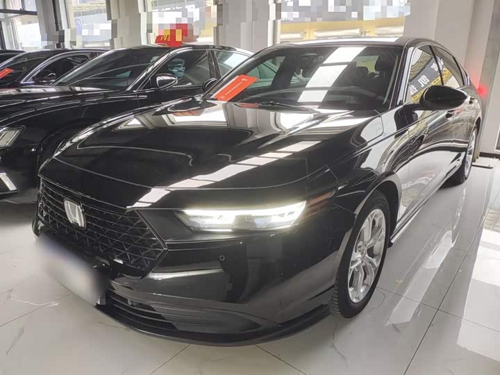 Фото 1 - Honda Accord