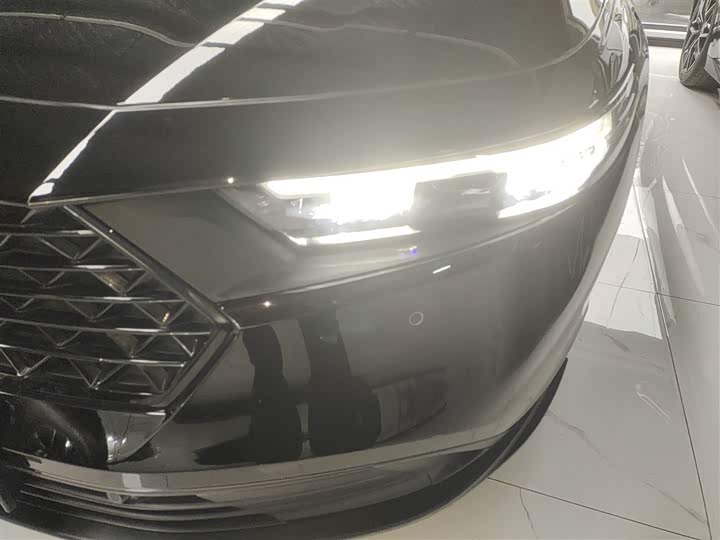 Фото 24 - Honda Accord