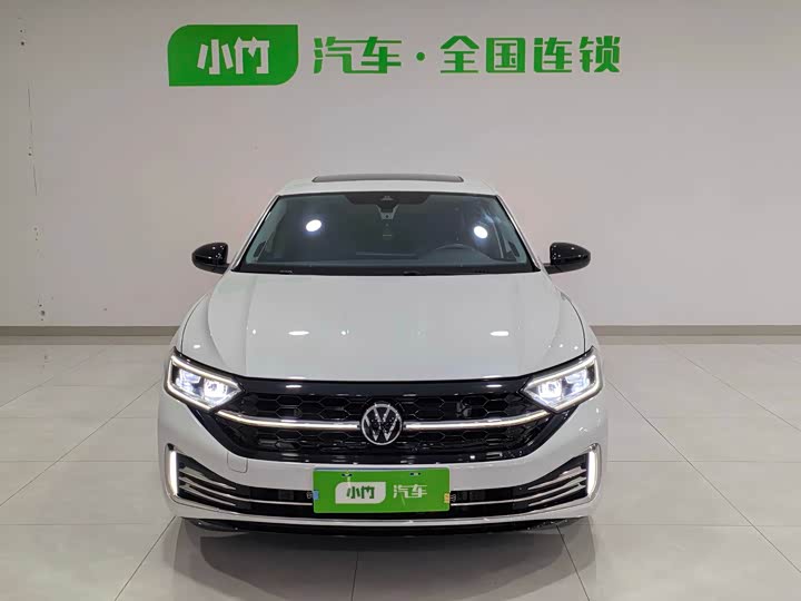 Фото 2 - Volkswagen Sagitar L