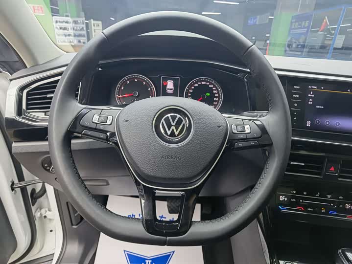 Фото 11 - Volkswagen Tayron