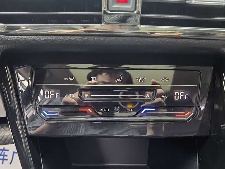 Фото 13 - Volkswagen Tayron