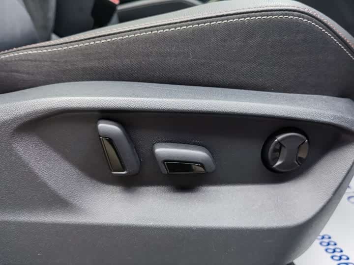 Фото 17 - Volkswagen Tayron