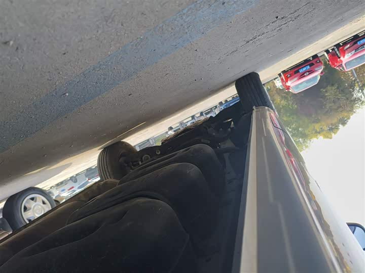 Фото 22 - Dongfeng Forthing Lingzhi M5