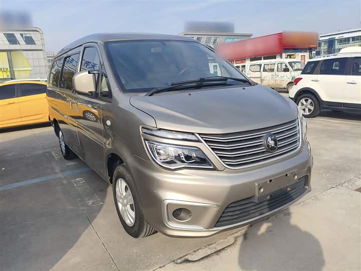 Фото 4 - Dongfeng Forthing Lingzhi M5