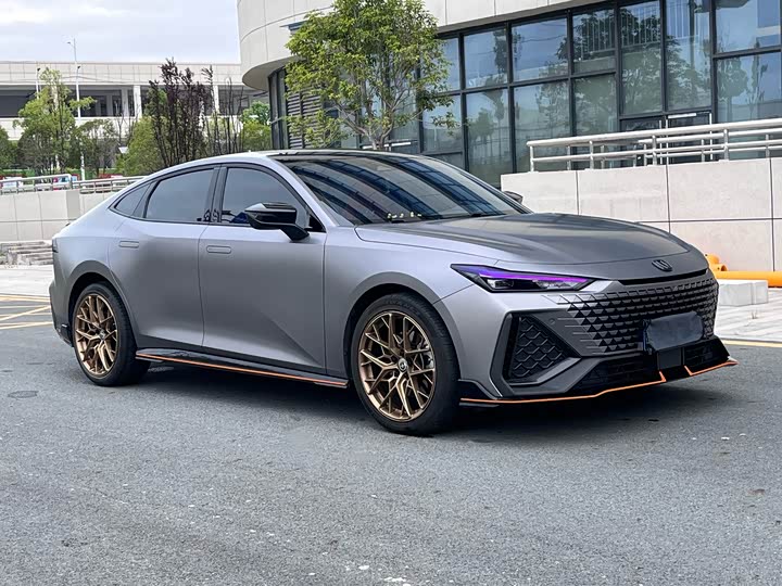 Фото 3 - Changan UNI-V