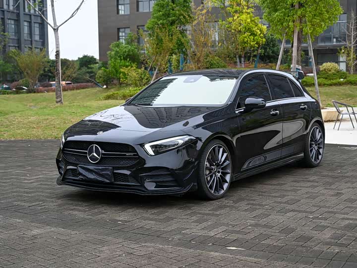 Фото 1 - Mercedes-Benz A-Class AMG