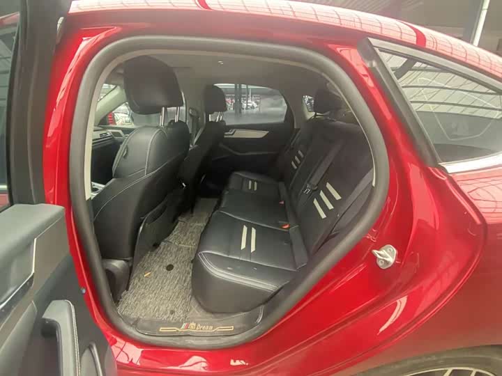 Фото 12 - BYD Qin Pro