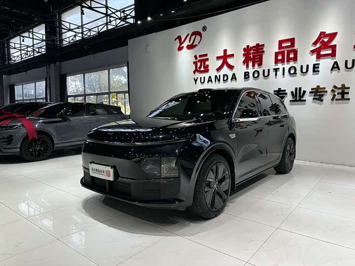 Фото 1 - LiXiang L6