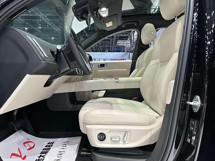 Фото 4 - LiXiang L6