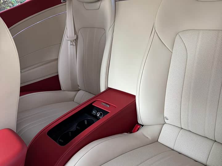 Фото 10 - Bentley Continental GT