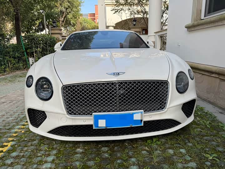 Фото 2 - Bentley Continental GT