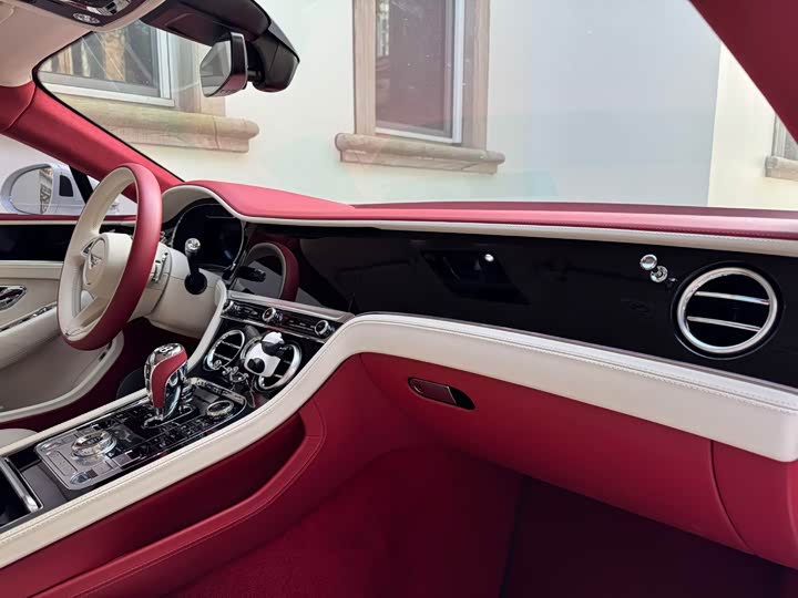 Фото 7 - Bentley Continental GT