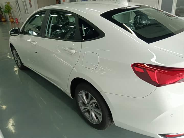 Фото 5 - Buick Verano