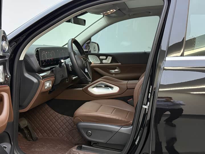 Фото 10 - Mercedes-Benz GLE-Class