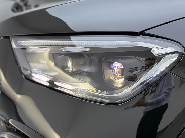 Фото 29 - Mercedes-Benz GLE-Class