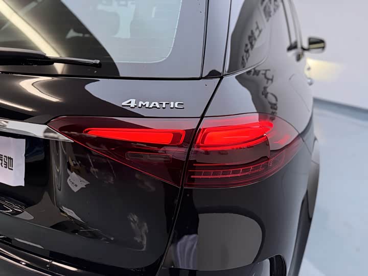 Фото 33 - Mercedes-Benz GLE-Class