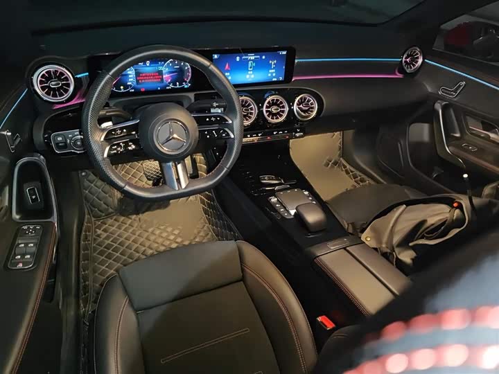 Фото 3 - Mercedes-Benz A-Class