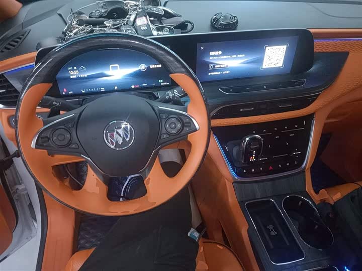 Фото 10 - Buick GL8 ES