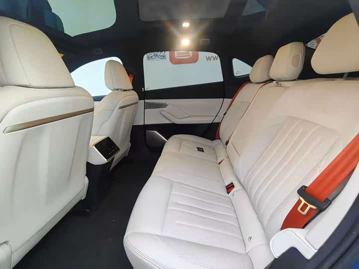 Фото 5 - Nio Onvo L60